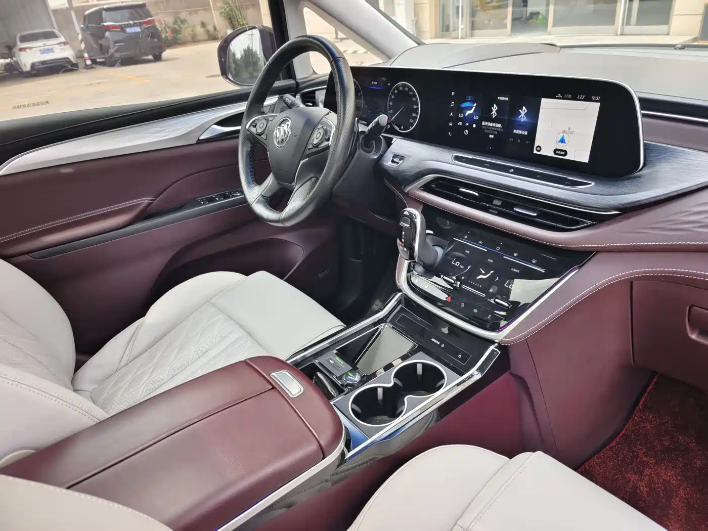 Buick GL8 2022 Avenir Avia 6-Seater Virtue Edition фото 19