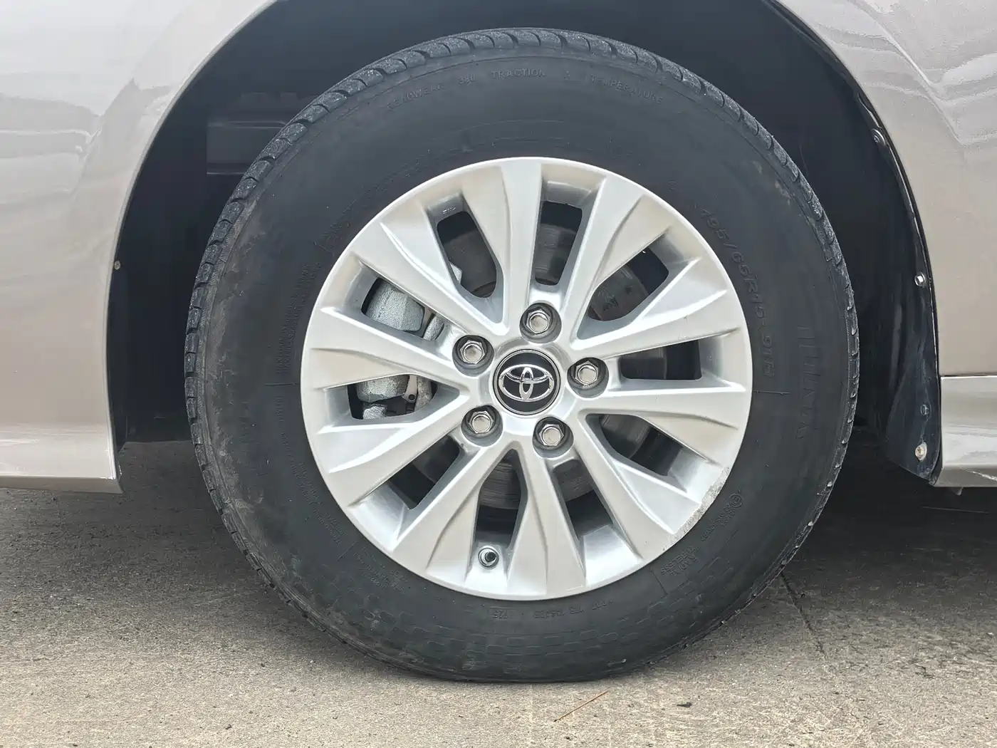 Toyota Corolla 2023 1.2T Pioneer Edition фото 14