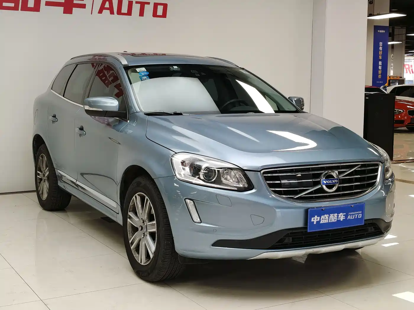 VOLVO XC60