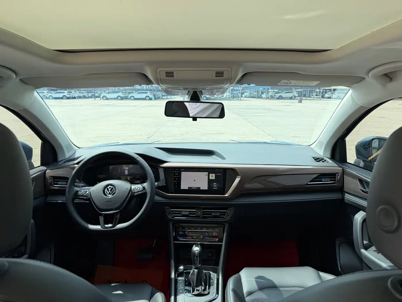 Volkswagen Tharu 2022 280TSI FWD Luxury Edition фото 9
