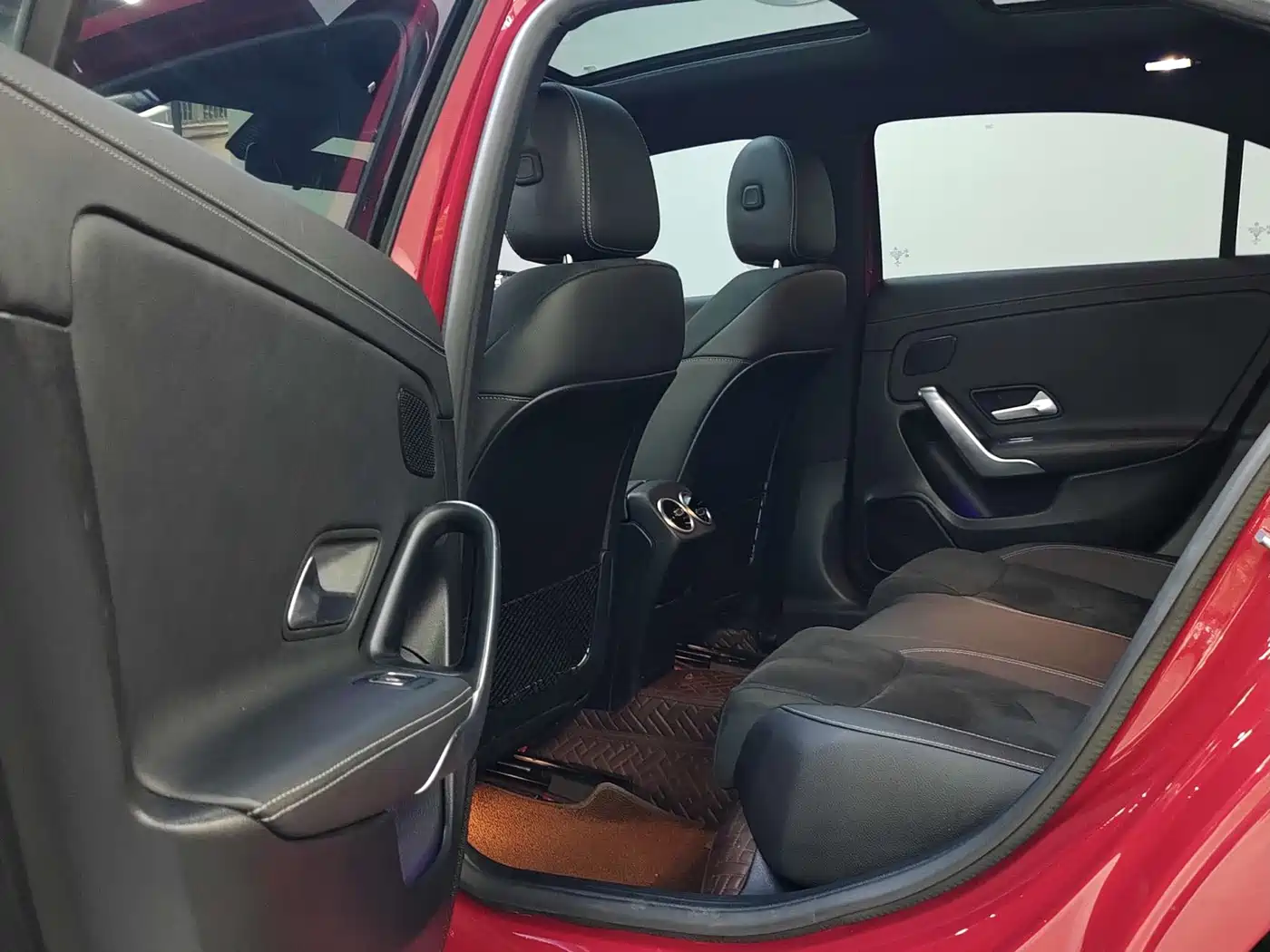 Mercedes-Benz A-Class 2020 A 200 L Sport Sedan фото 9