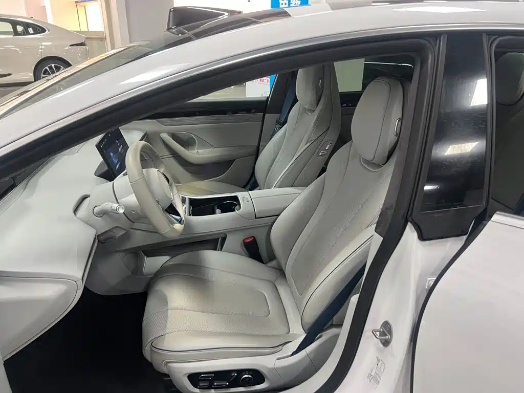 Zhijie S7 2025 2025 855km Max
