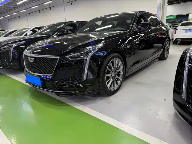 CADILLAC CT6