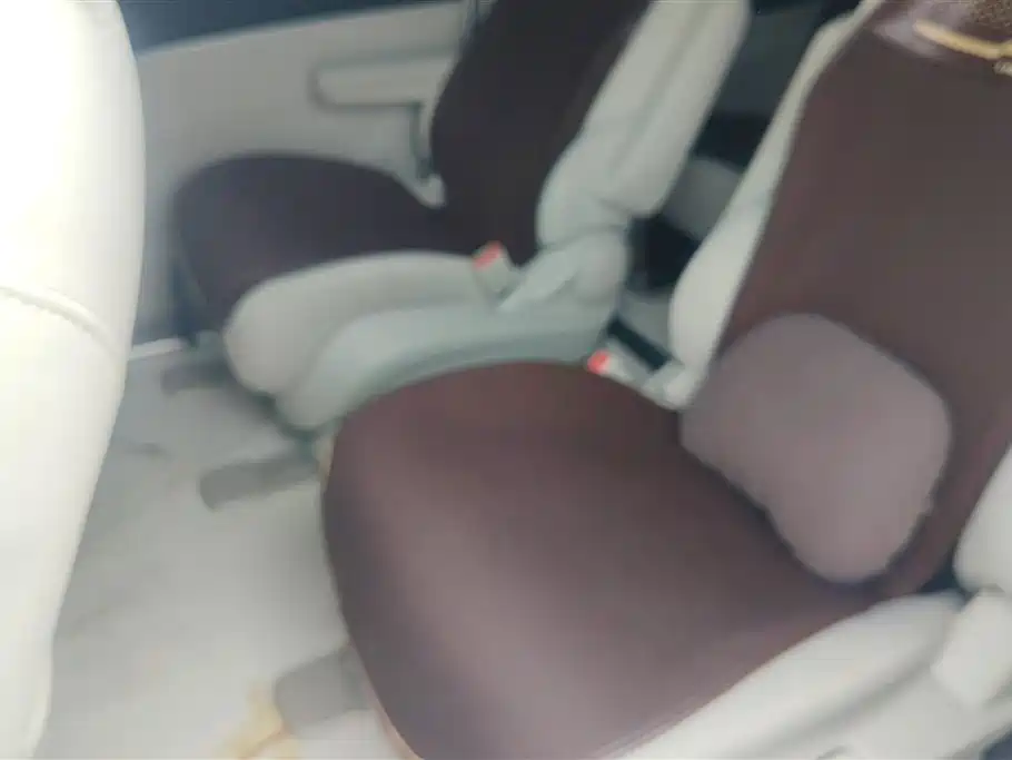 Buick GL8 2023 Model Land Business Class Comfort фото 11