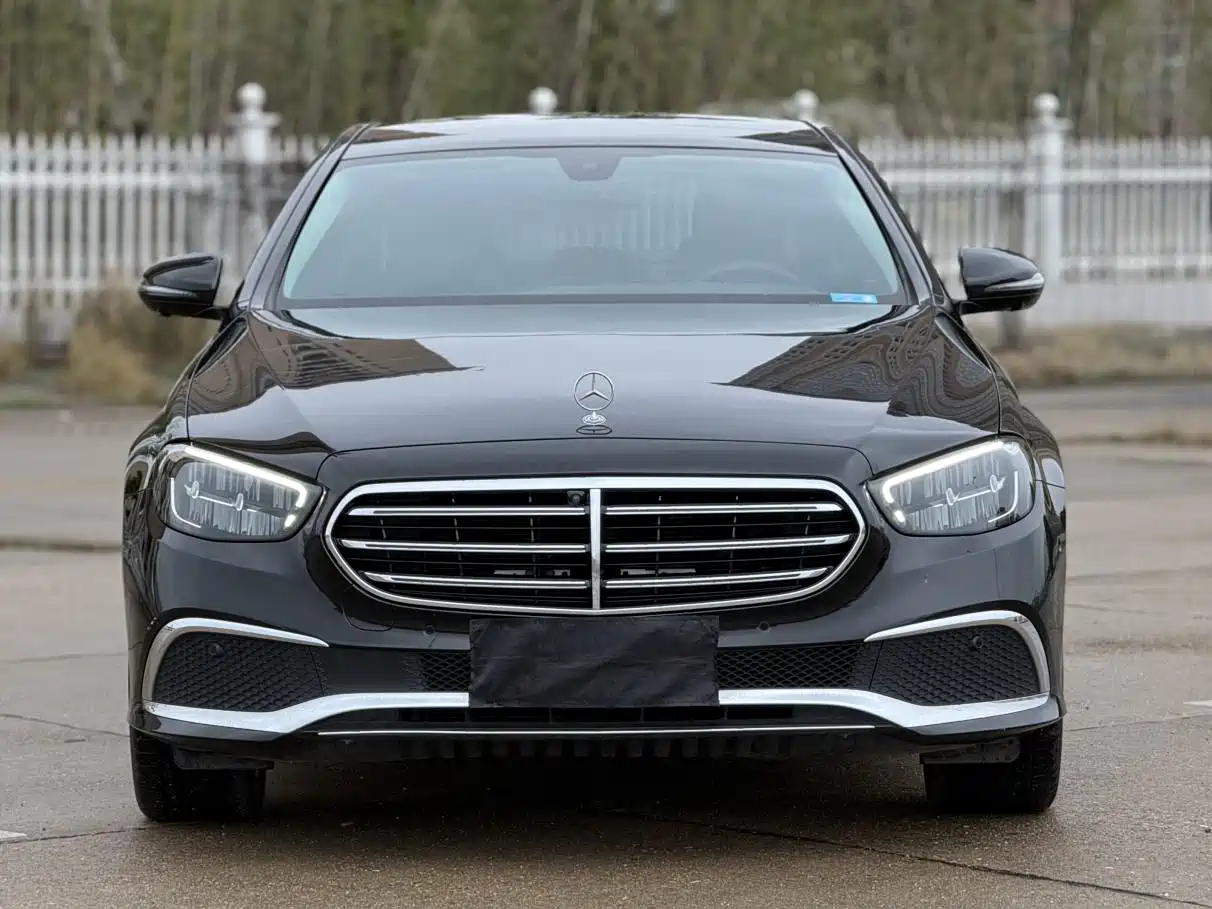 Mercedes-Benz E-Class 2022 E 300 L Luxury