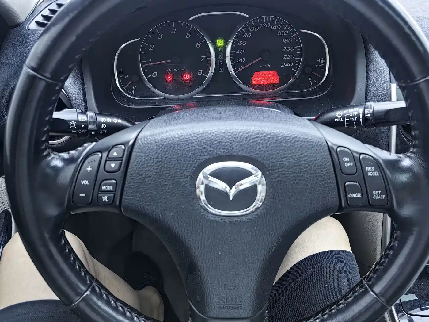Mazda 6 2011 2011 2.0L Automatic Fashion Model