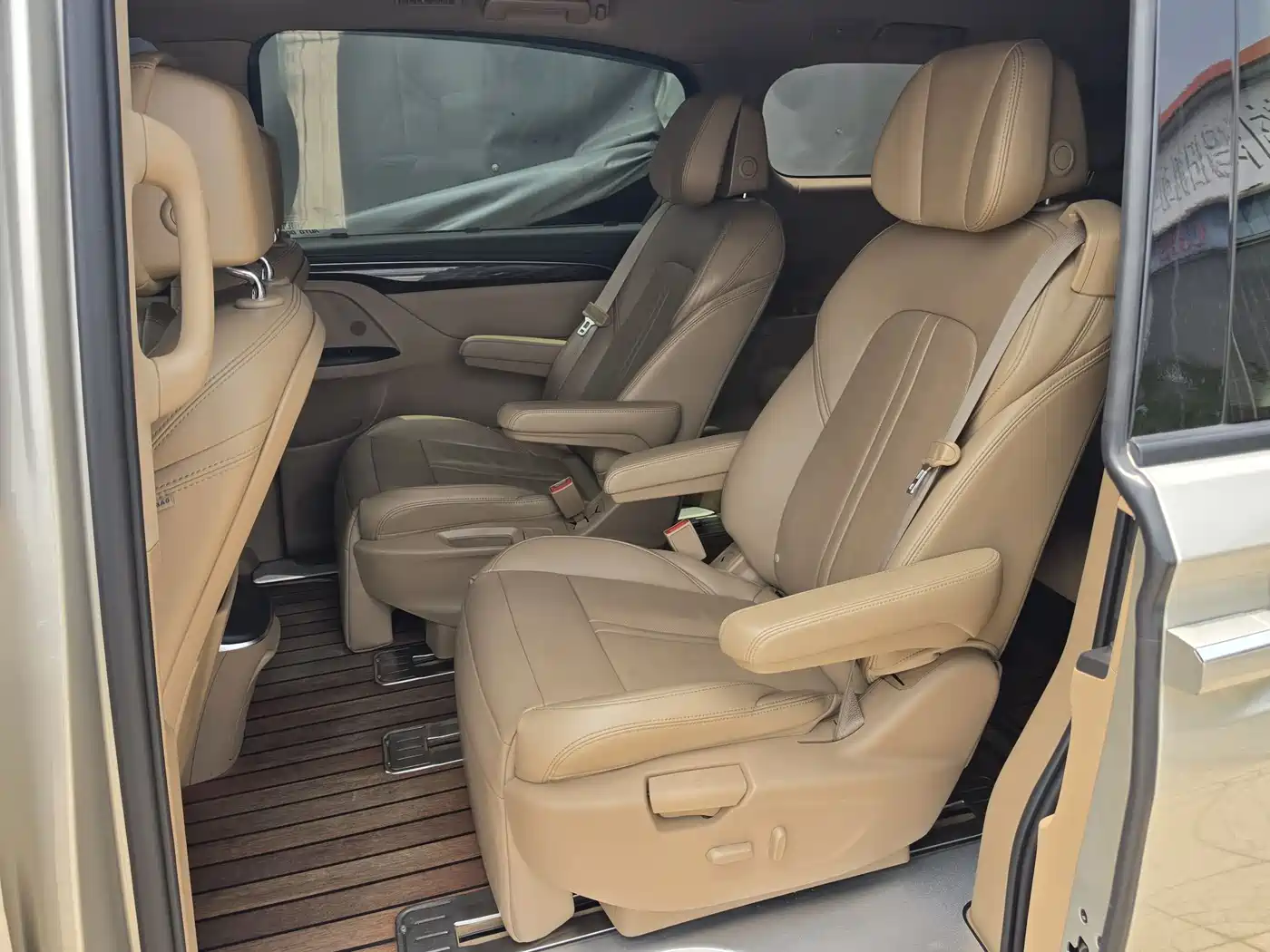Buick GL8 2017 ES 28T Luxury China V фото 8