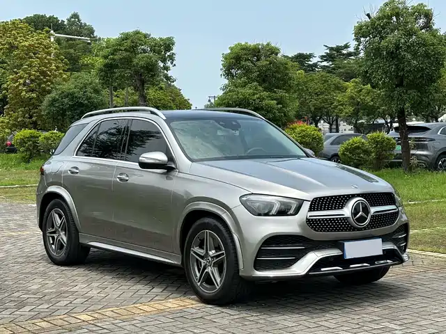 Mercedes-Benz GLE 2020 GLE 450 4MATIC Fashion — фото 3