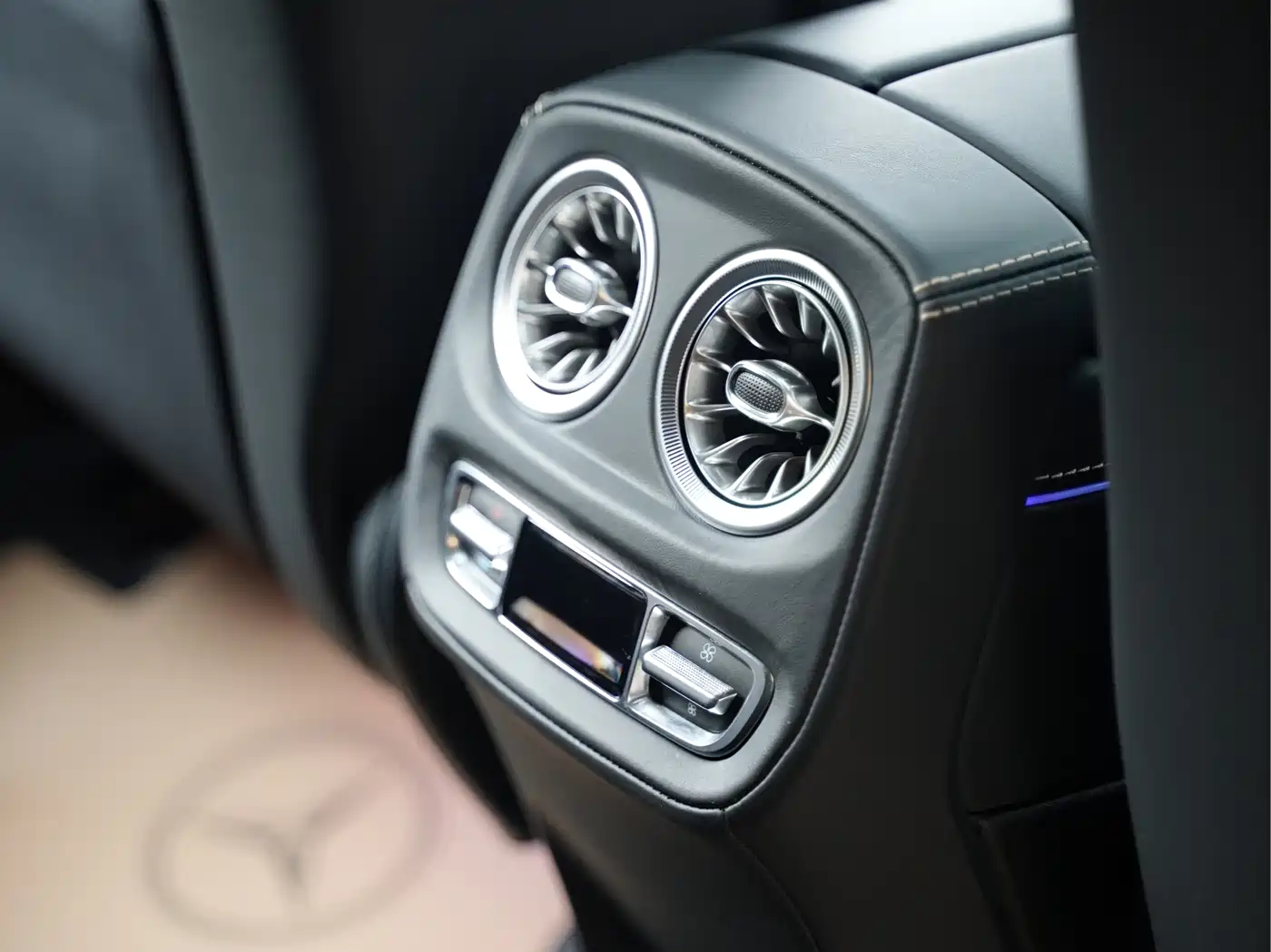 Mercedes-Benz G-Class AMG 2025 AMG G 63 фото 11