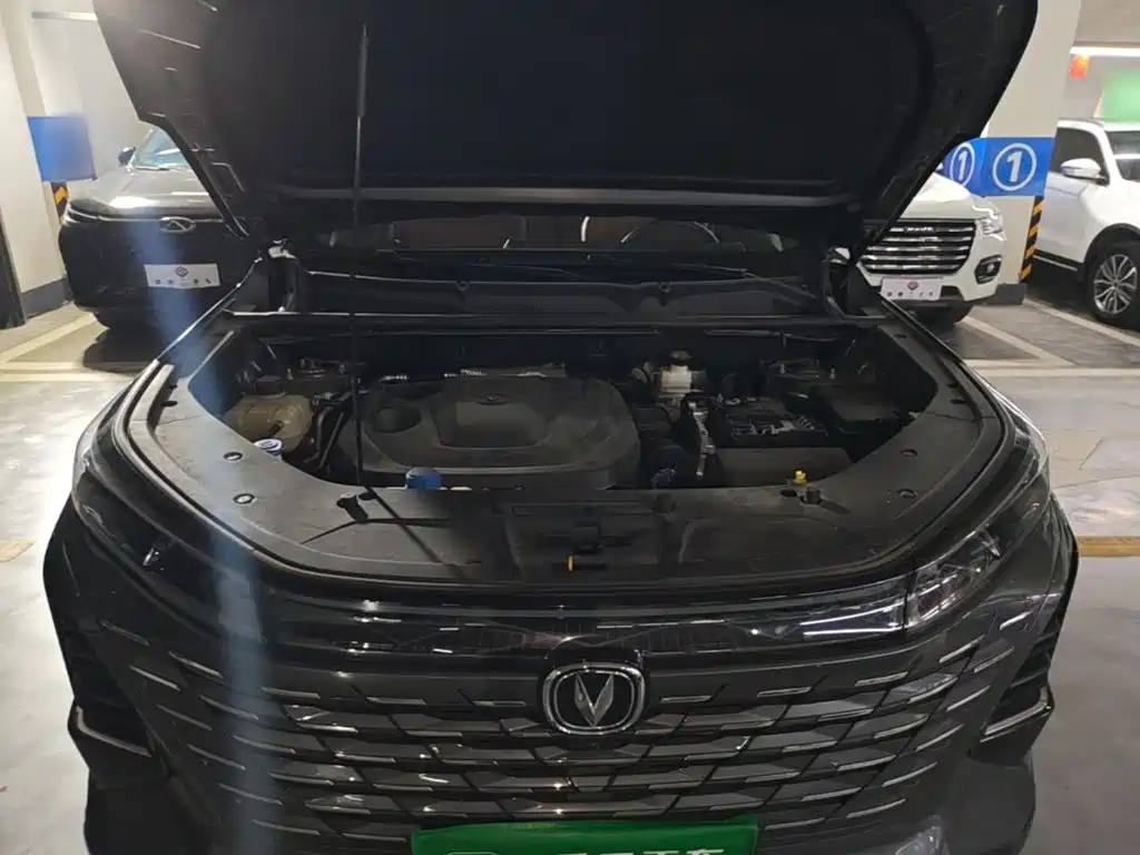 Фото 20 - Changan CS75 PLUS