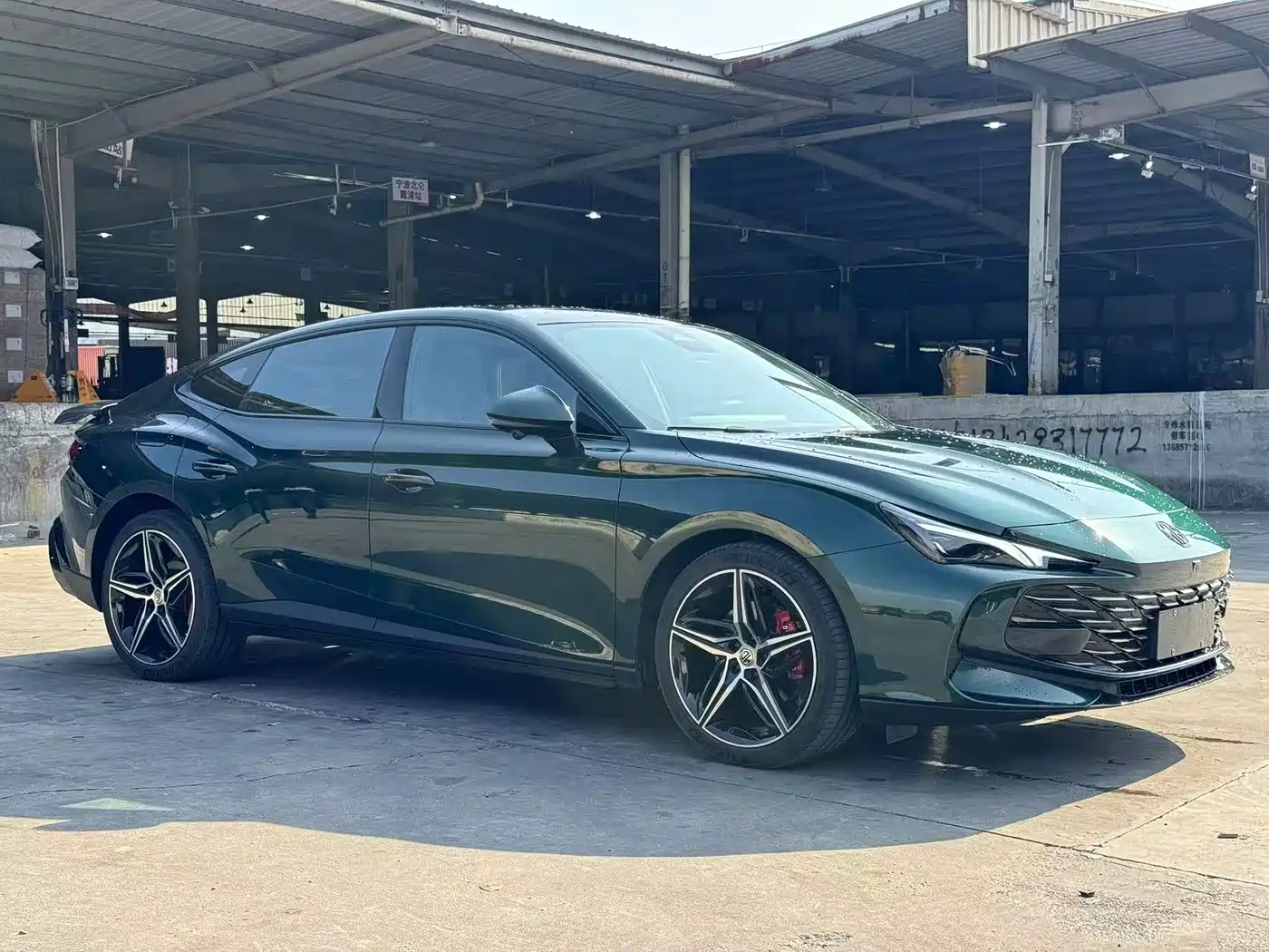 Фото 3 - MG MG7