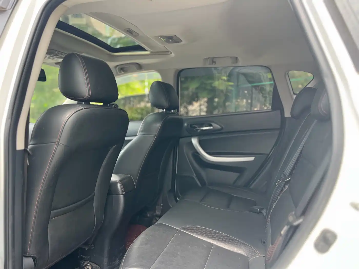 Фото 6 - Changan CS35