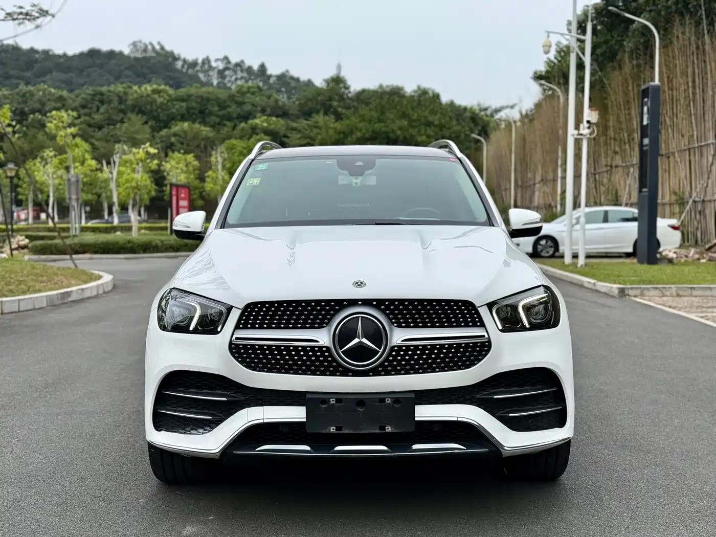 Mercedes-Benz GLE 2020 GLE 350 4MATIC Fashion фото 3