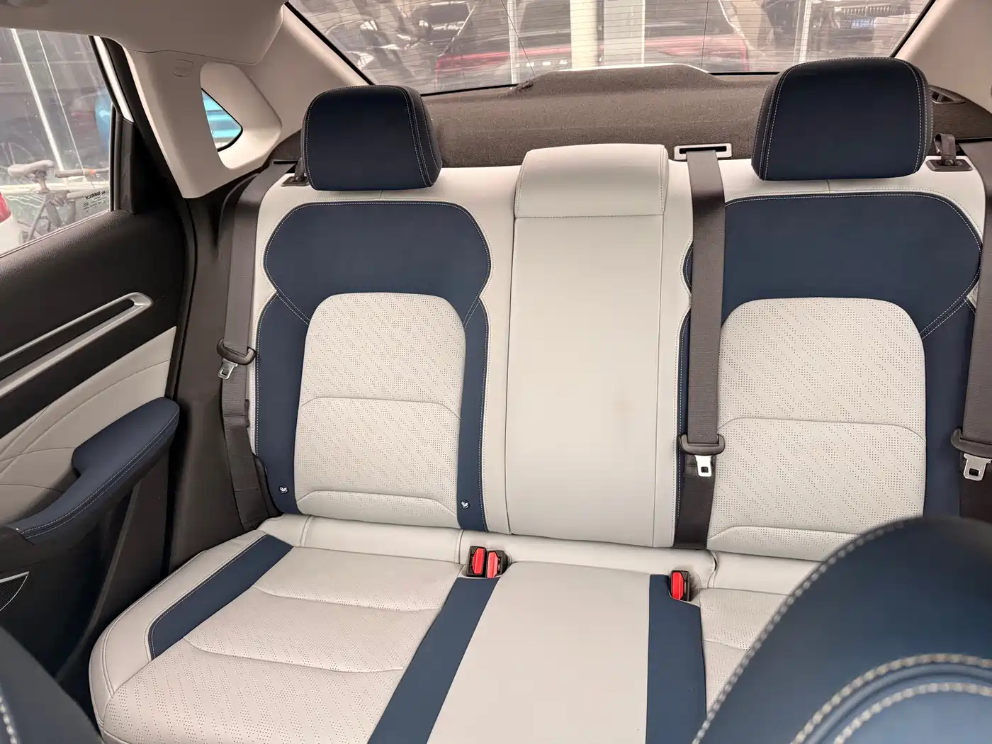 GEELY AUTOMOBILE EMGRAND