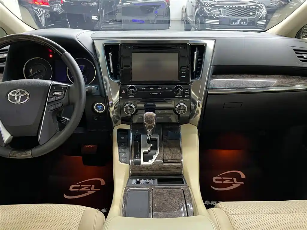 Toyota Alphard 2019 Hybrid 2.5L Premium Edition фото 11