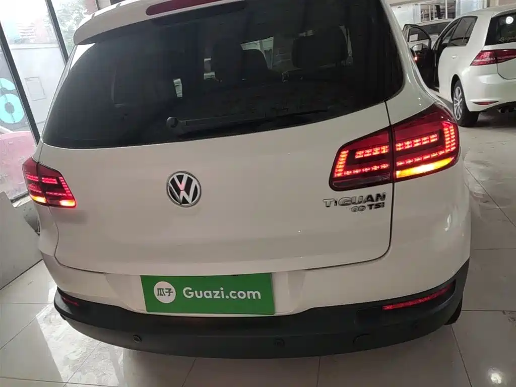 Volkswagen Tiguan 2016 Model 300TSI Automatic 2WD Comfort Edition фото 6