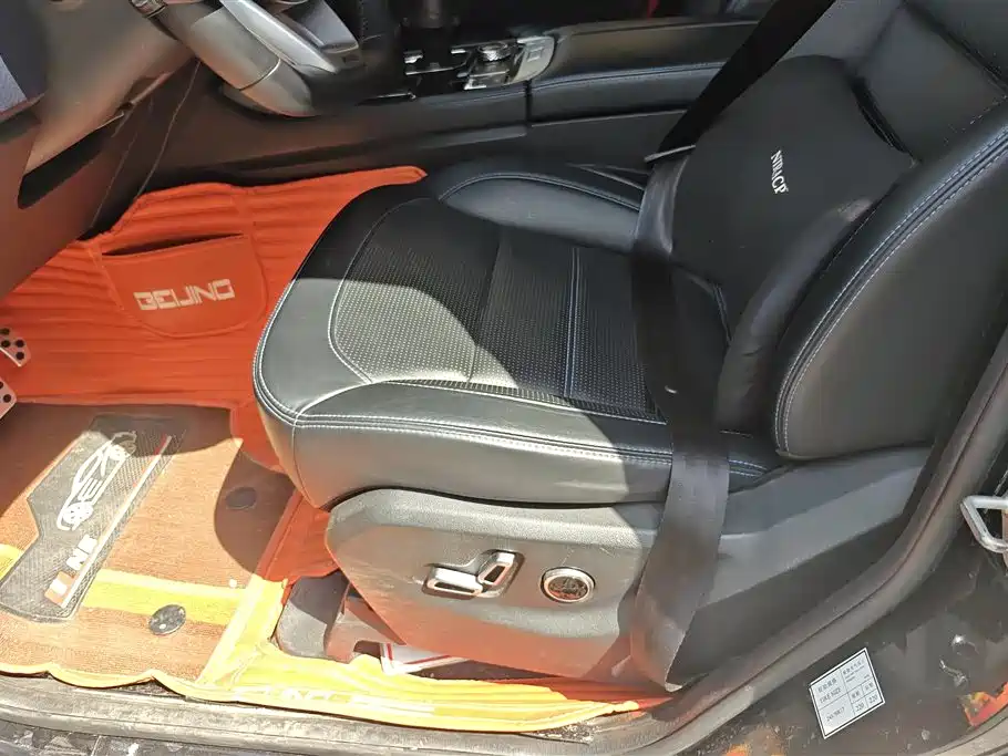 BAIC ORV Beijing Offroad BJ40 2020 2.0T Automatic AWD Urban Hunter Edition Hero Type фото 9