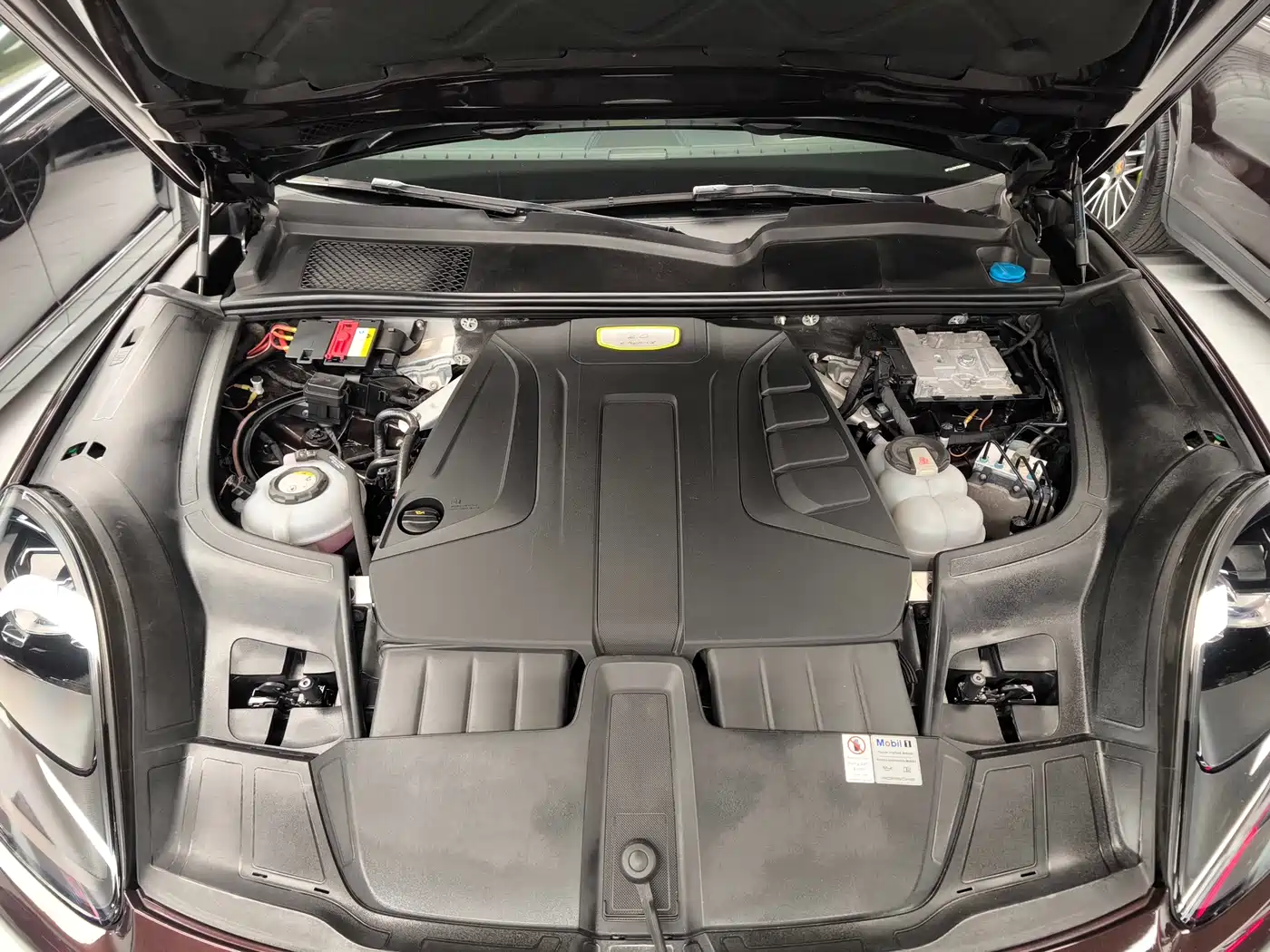 Porsche Cayenne New Energy 2019 Cayenne E-Hybrid 2.0T фото 38