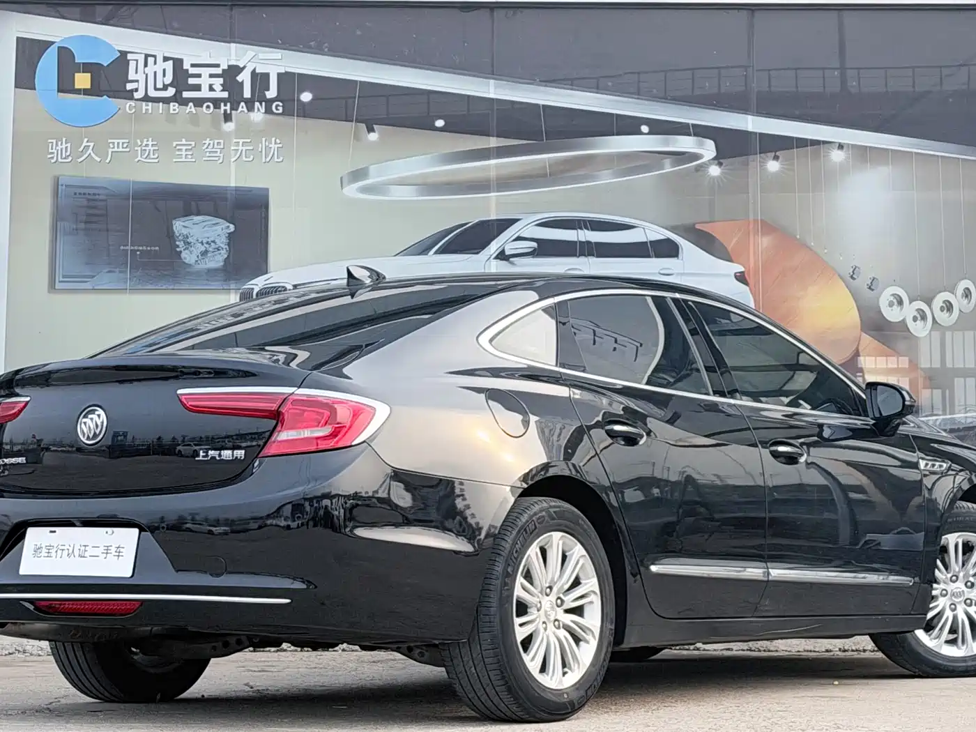 Buick LaCrosse 2018 Model 20T Elite Edition фото 5