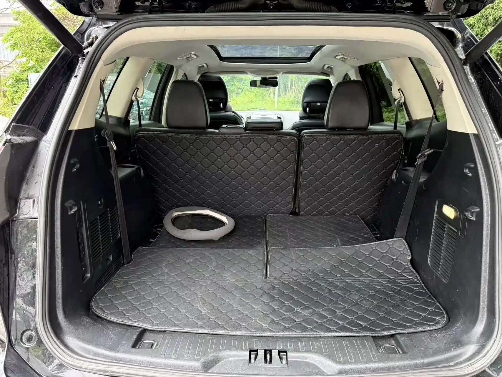 Фото 14 - Ford Edge