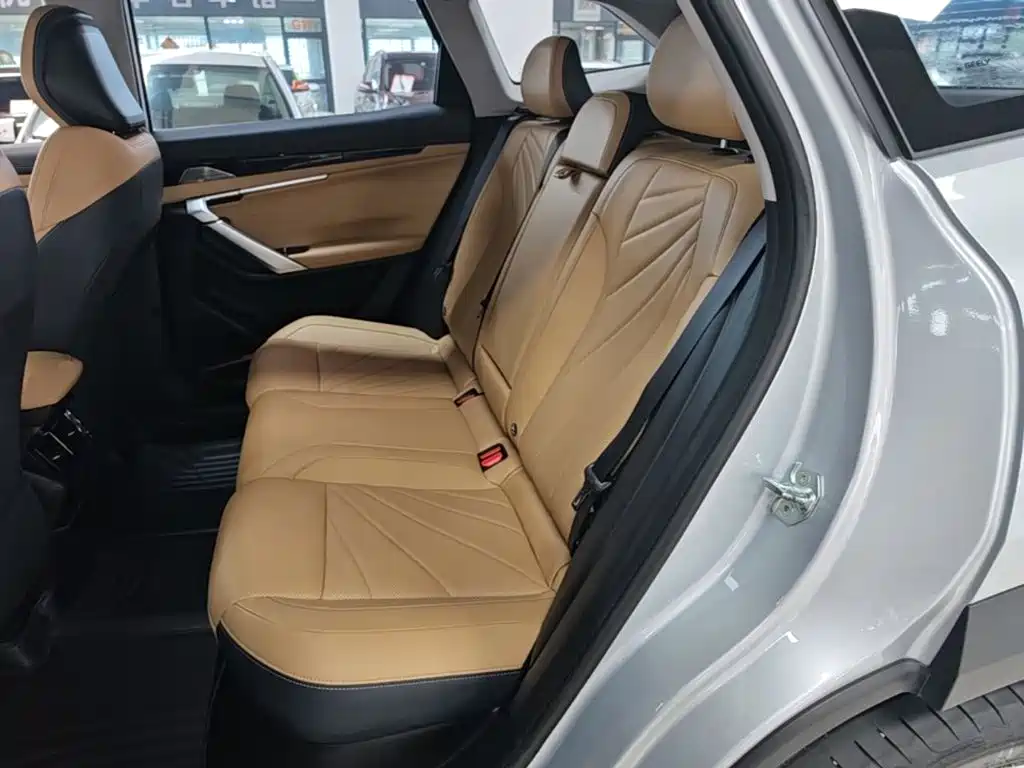 Geely Boyue L 2022 2023 Model 2.0TD DCT Flagship