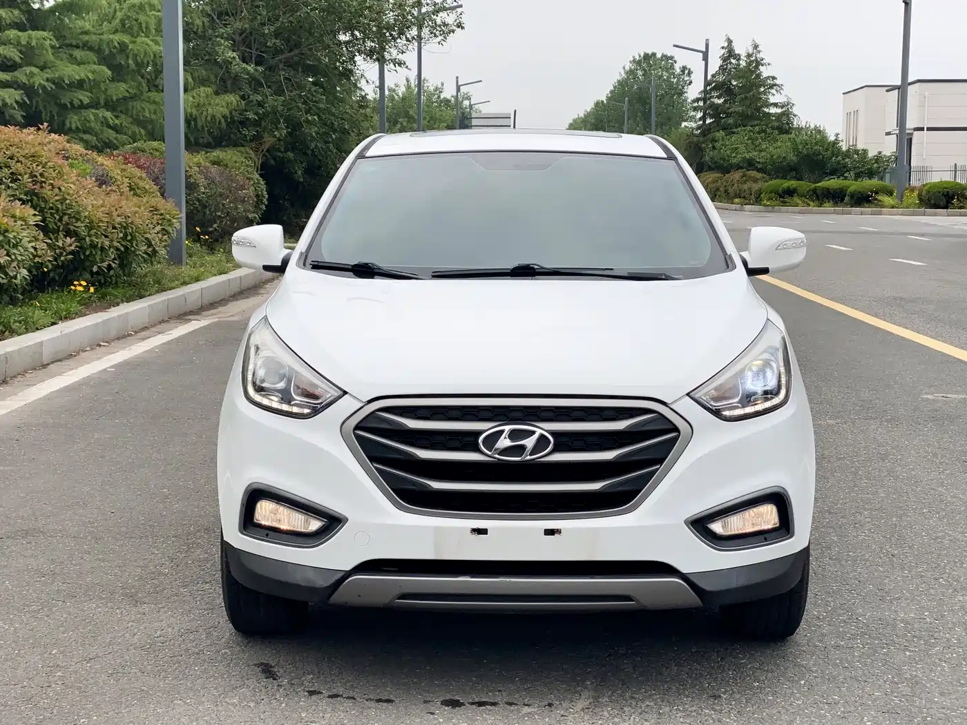 Hyundai Beijing Hyundai ix35 2013 2.0L Automatic 2WD Comfort GL China IV фото 2