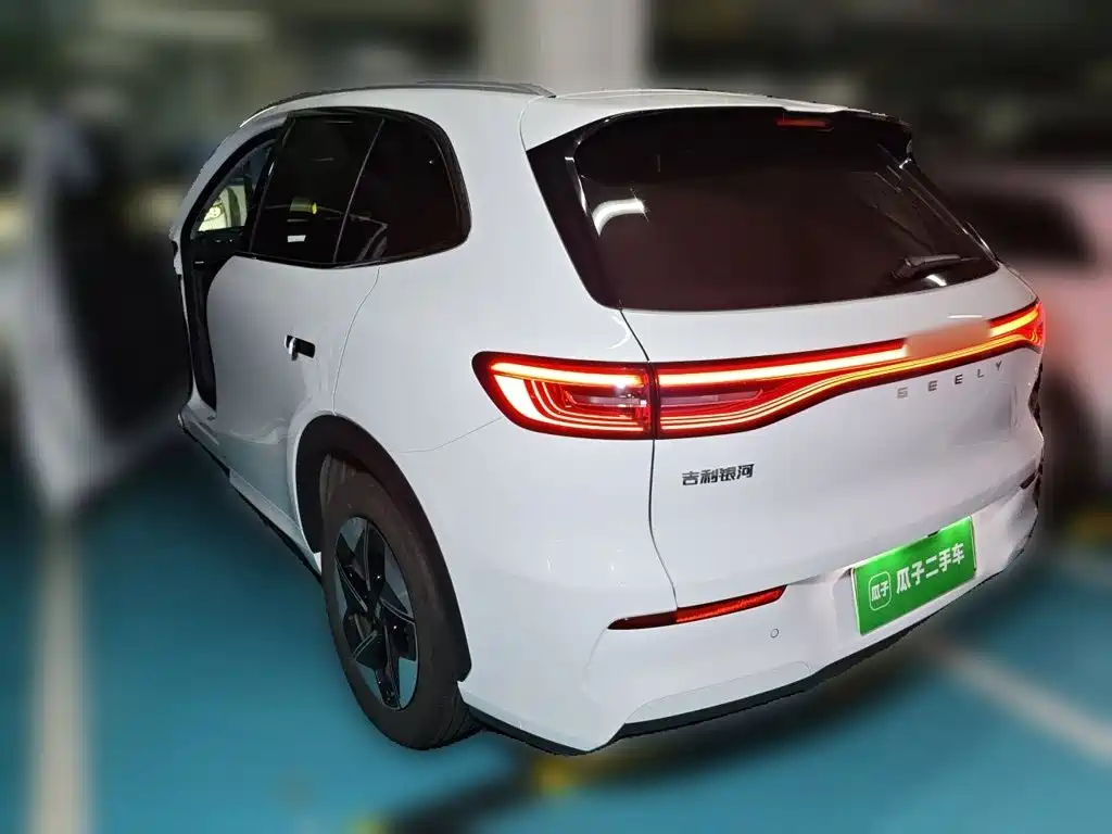 Geely Galaxy Galaxy E5 2024 2024 530km Explore+ Edition