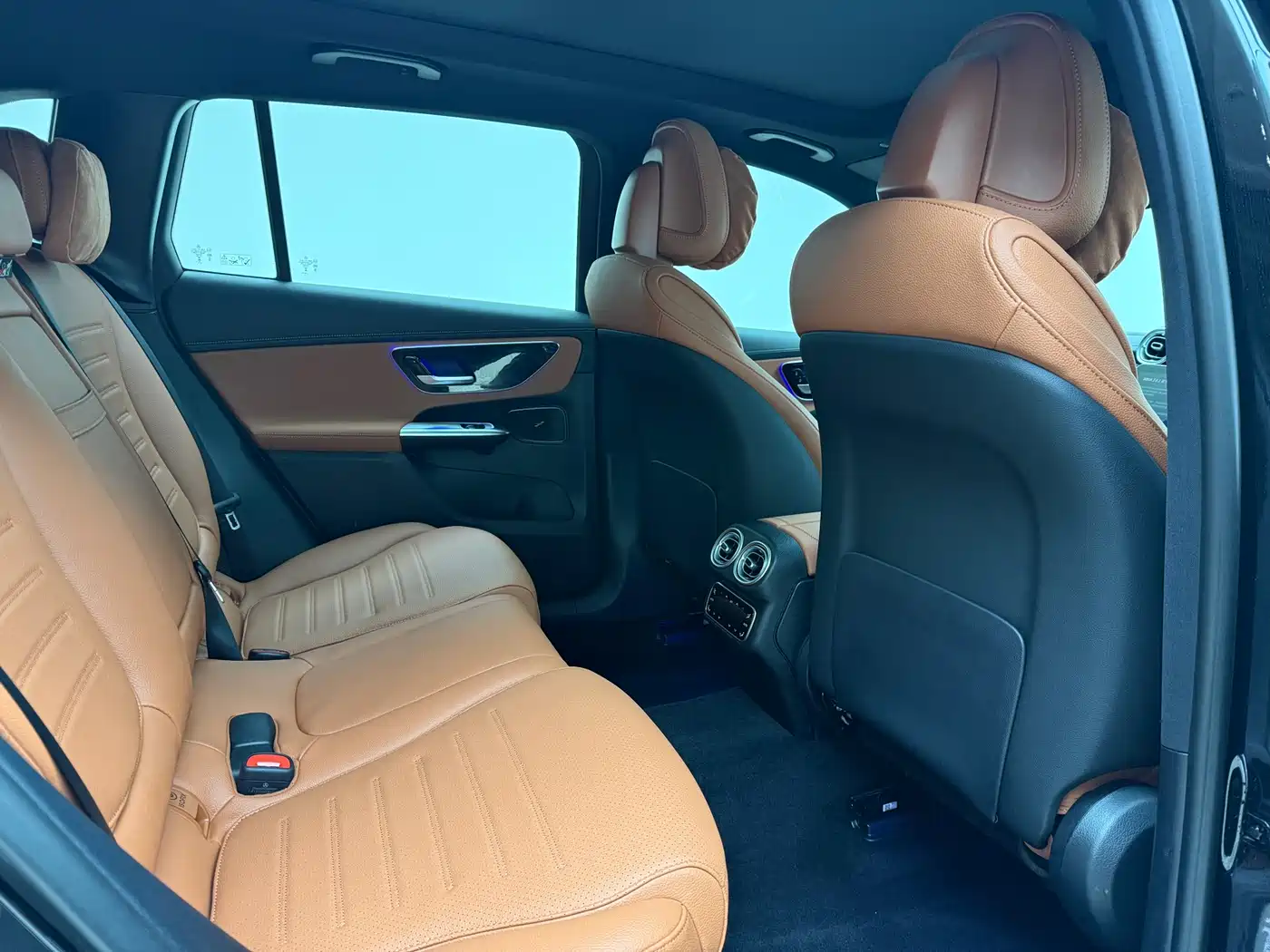 Mercedes-Benz GLC 2024 GLC 300 L 4MATIC Dynamic 5-seater фото 19