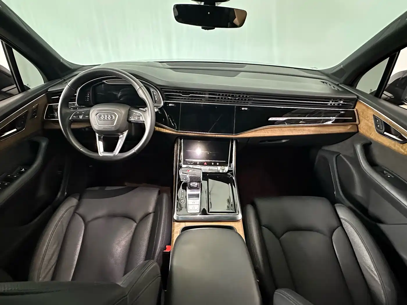 Audi Q7 2021 55 TFSI quattro S line Premium фото 9