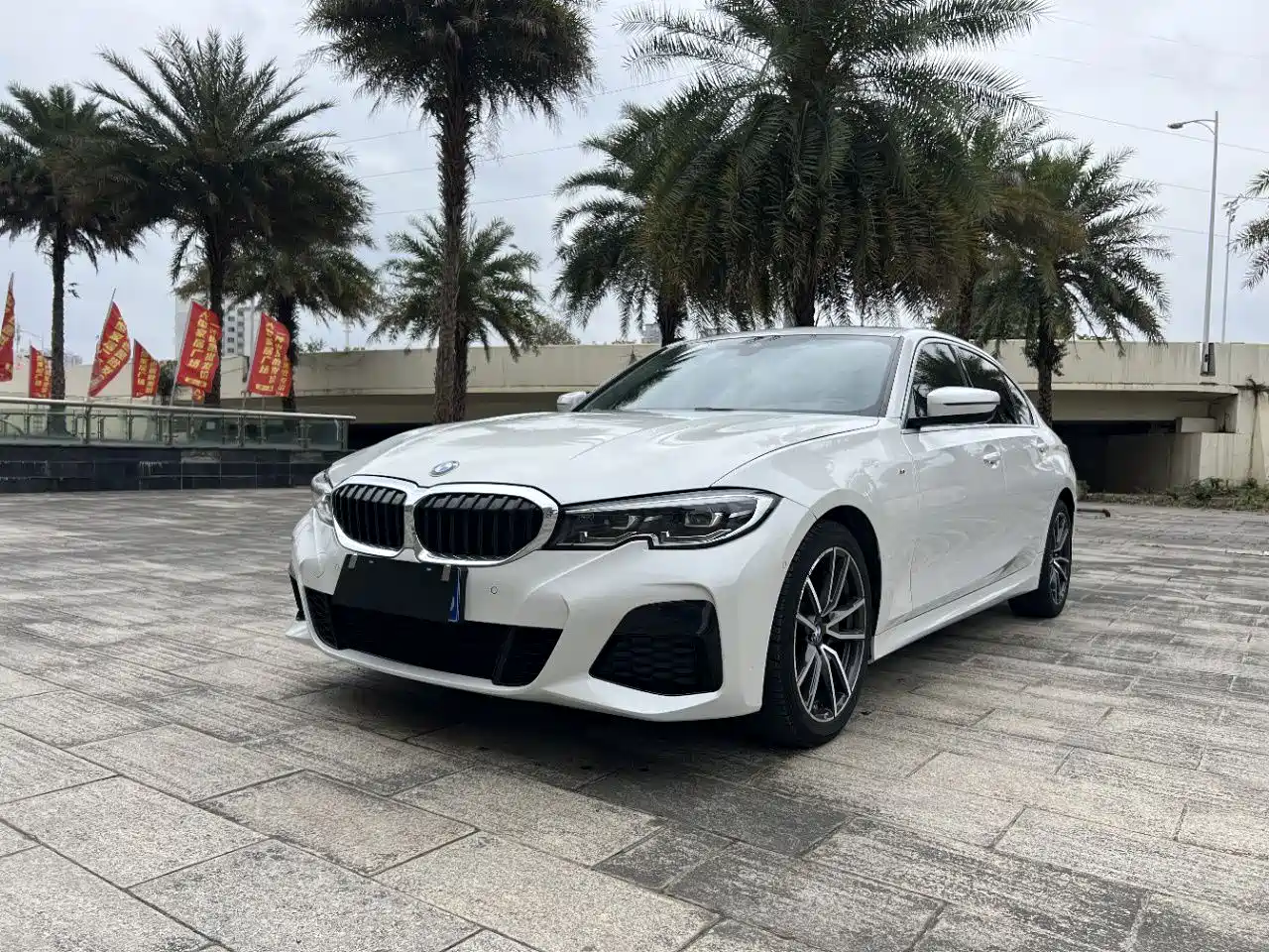 BMW 3 Series 2021 Second Facelift 325Li M Sport Package