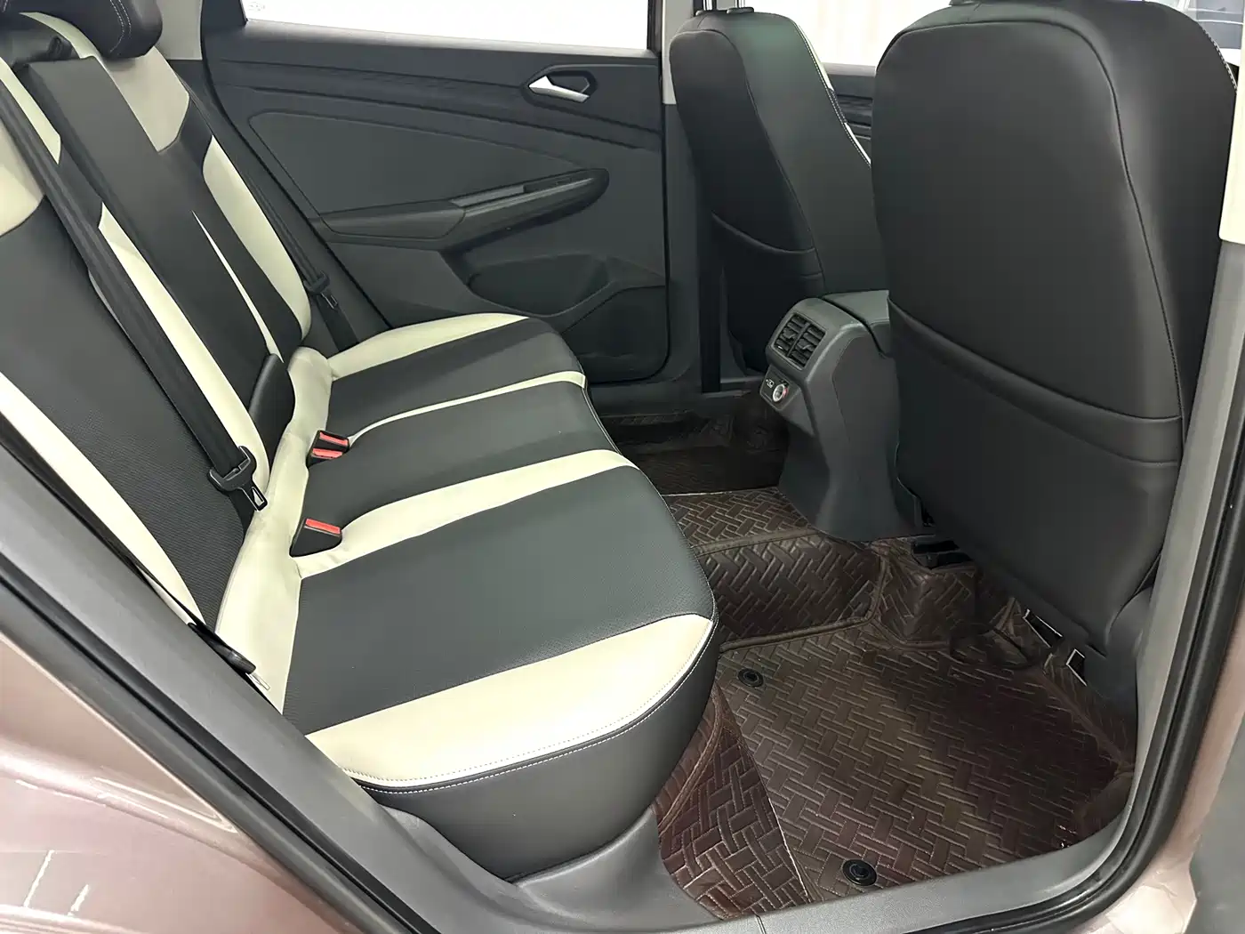 Jetta VS7 2020 2021 1.4T Automatic Delight Edition