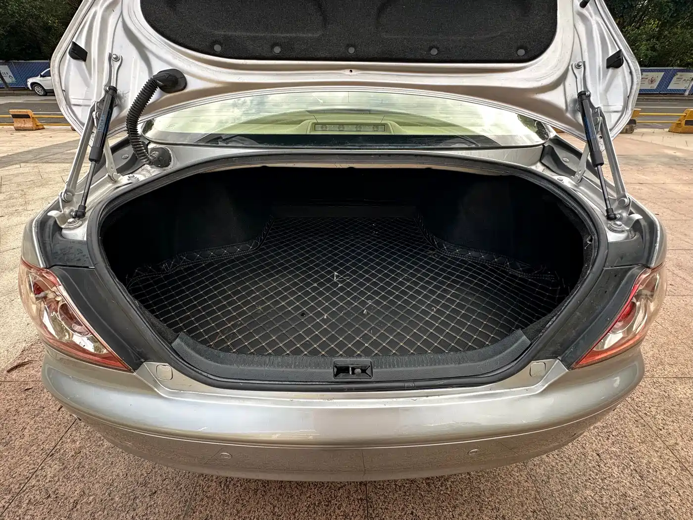 Toyota Reiz 2007 2.5S Leather Sunroof Edition фото 21