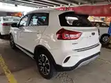 Фото 5 - Geely Vision X3