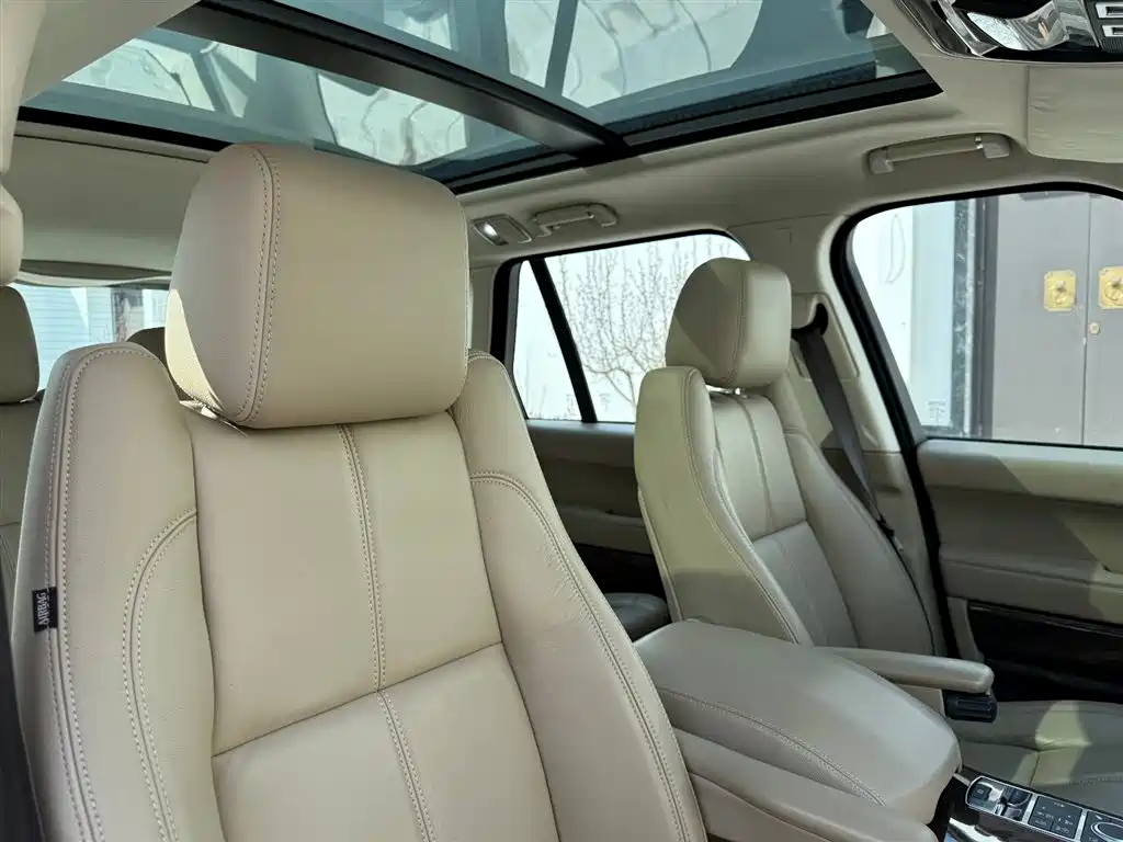 Land Rover Range Rover 2016 3.0 SC V6 Vogue фото 25