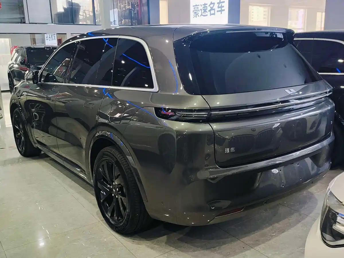 Li Auto IDEAL L8