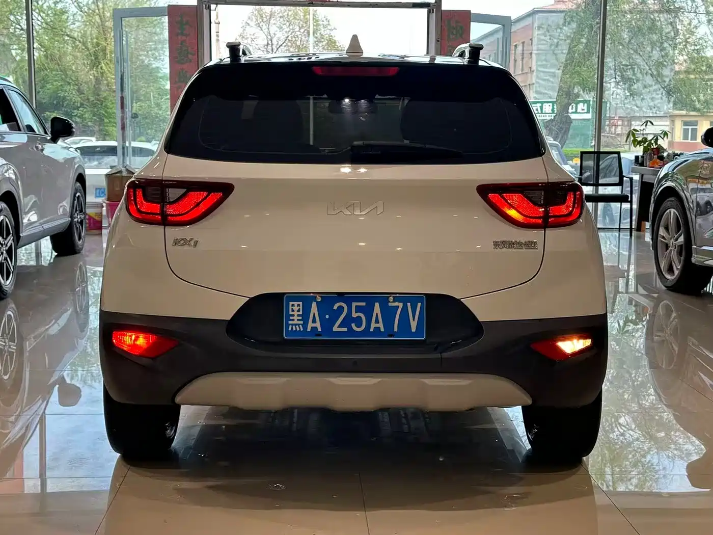 Kia KX1 2021 1.4L CVT Fun Sunroof Version фото 4