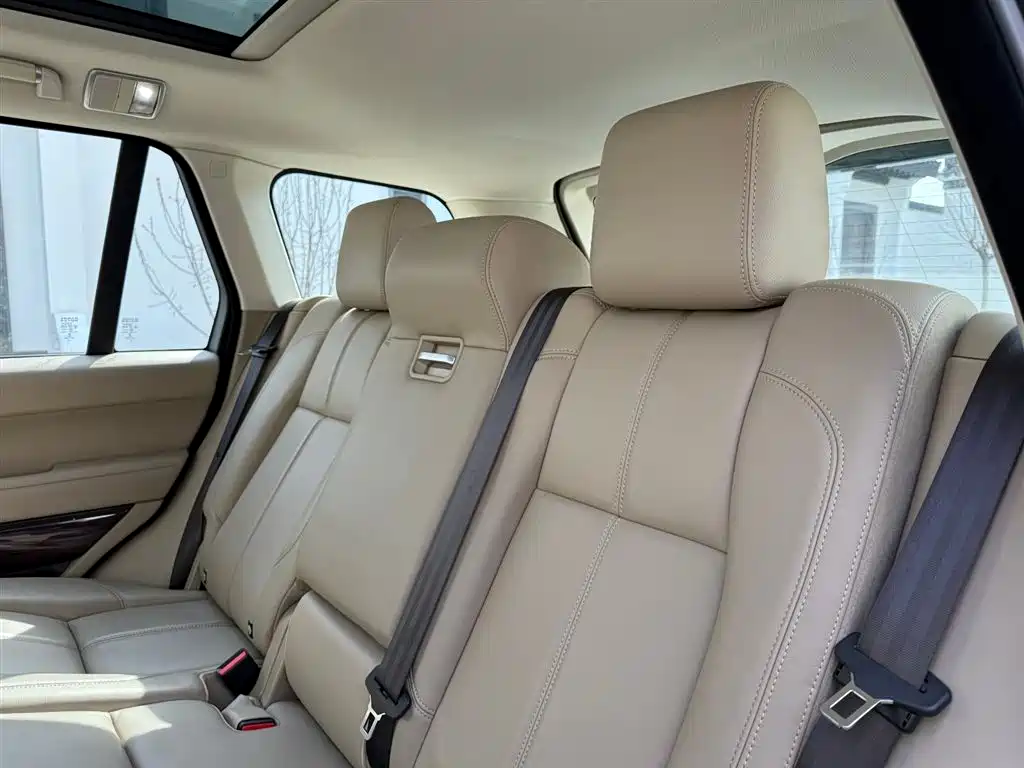 Land Rover Range Rover 2016 3.0 SC V6 Vogue фото 35