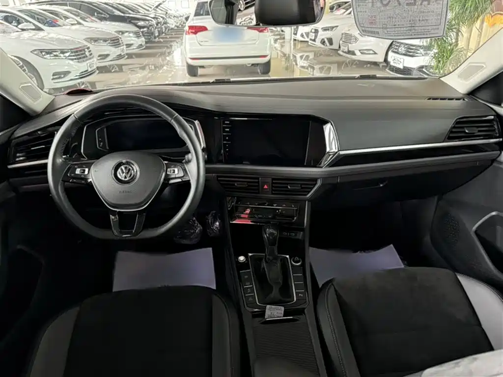 Volkswagen Sagitar 2021 280TSI DSG Luxury Smart Connect фото 15