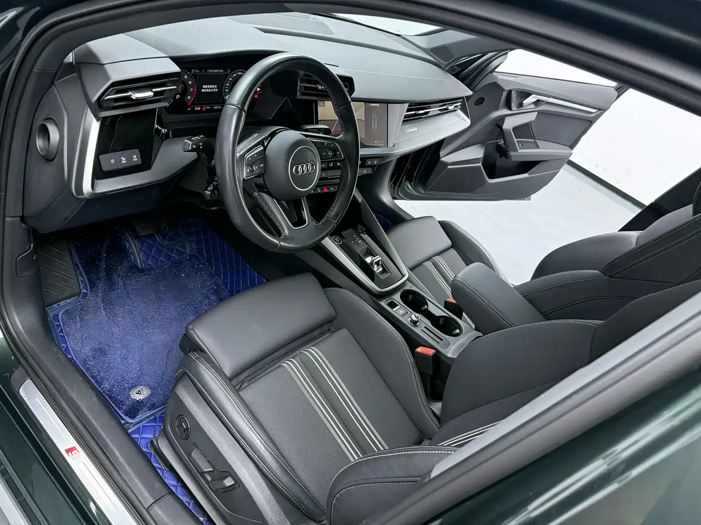 Audi A3 2024 Model Sportback 35 TFSI Fashion Sport фото 3