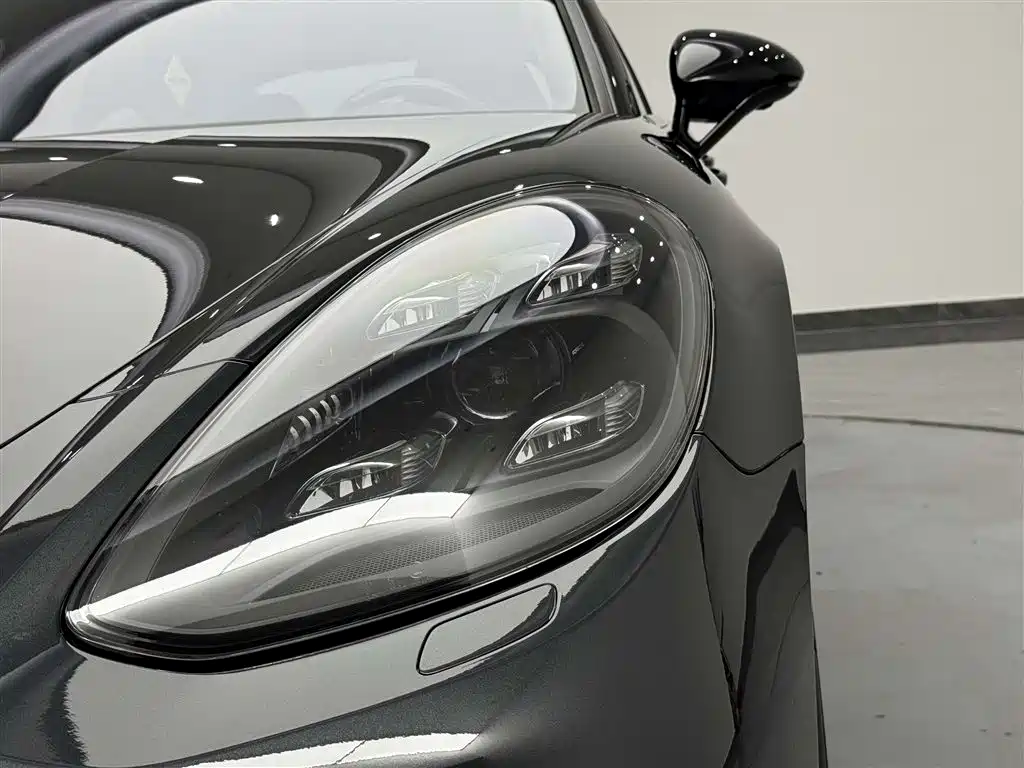 Porsche Panamera 2017 Panamera Turbo 4.0T фото 9