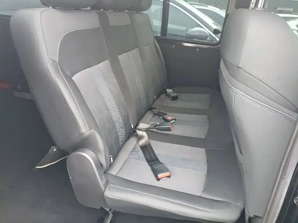 Dongfeng Fengxing Lingzhi New Energy 2026 2025 110km EREV Basic 5-seater
