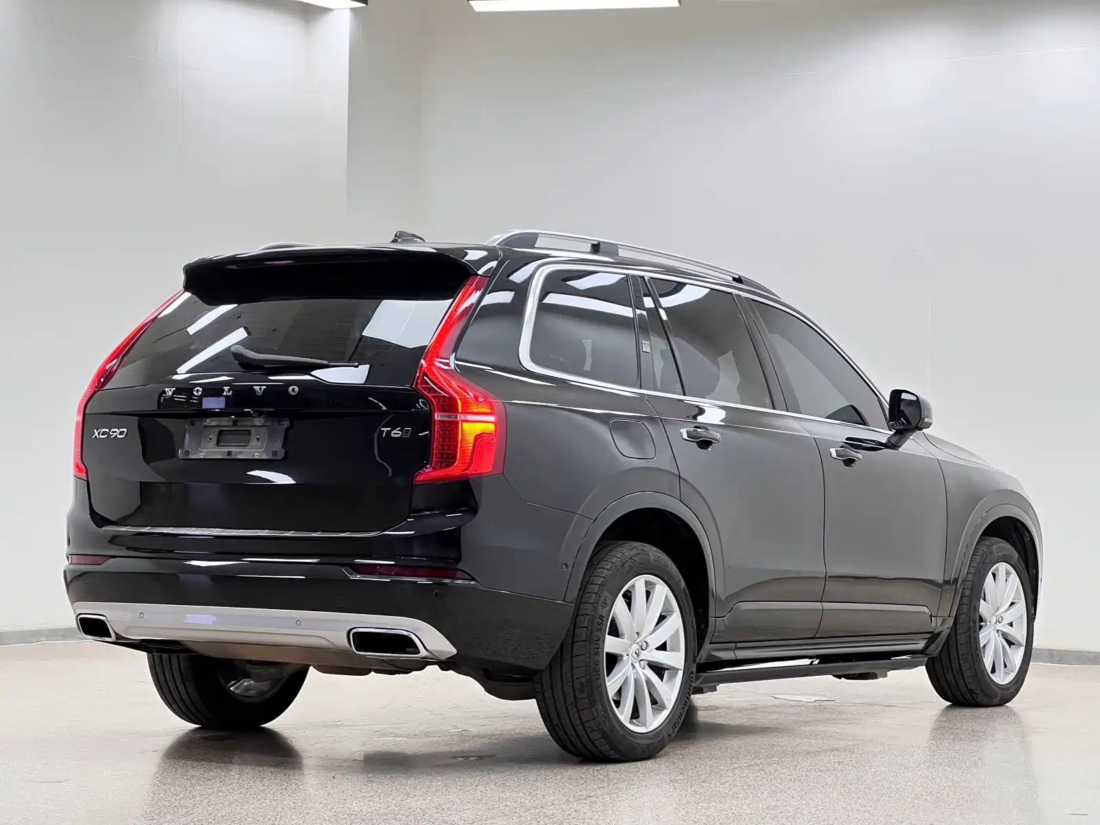 Photo 30 - Volvo XC90