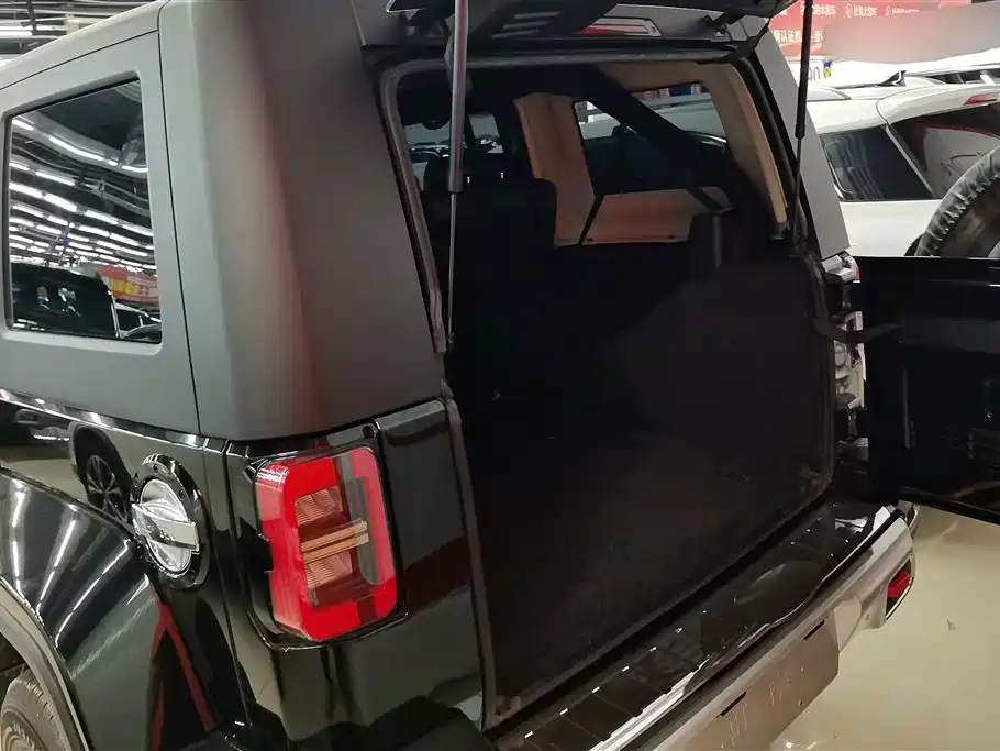 BAIC ORV Beijing Offroad BJ40 2020 2.0T Automatic AWD Urban Hunter Edition Hero Type фото 4