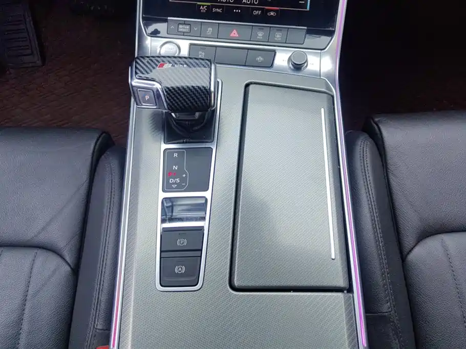 Audi A6L 2019 45 TFSI Premium Elegance фото 16