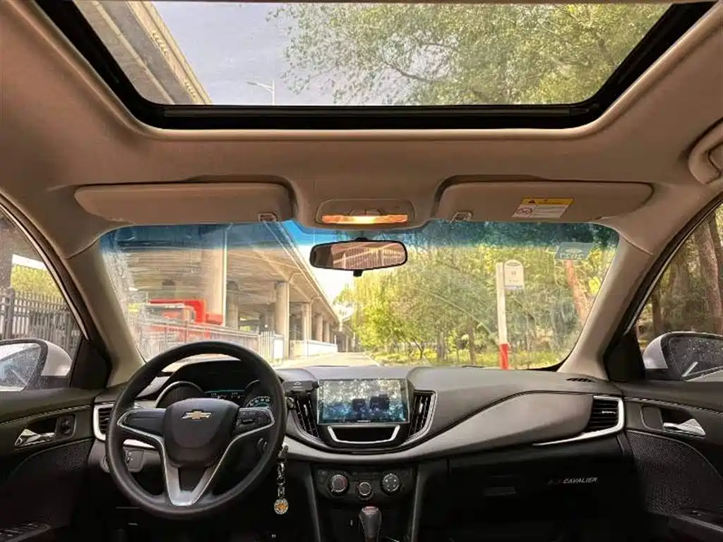 Chevrolet Cavalier 2019 320 Automatic Joy Edition фото 9