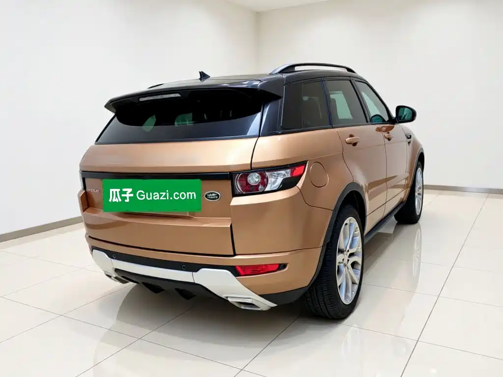 Land Rover Range Rover Evoque (Import) 2015 2015 2.0T 5-door Dynamic Edition