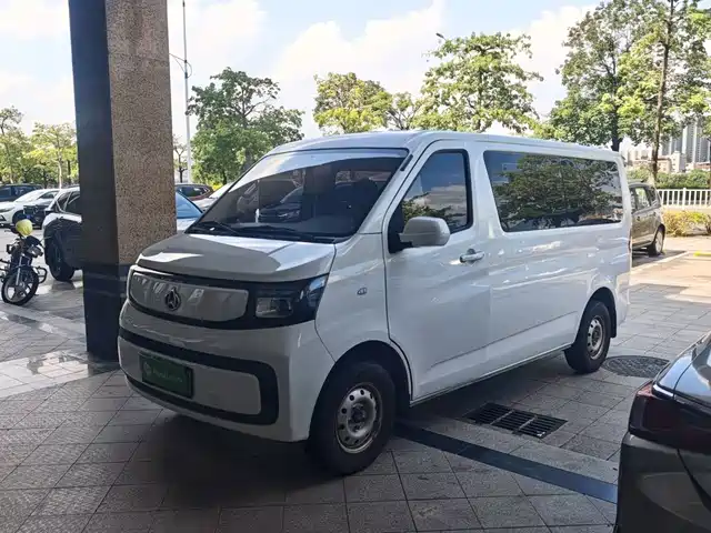 Changan Ruixing EM60 Пассажирский, Комфорт, 6 мест, 300km, распашные двери