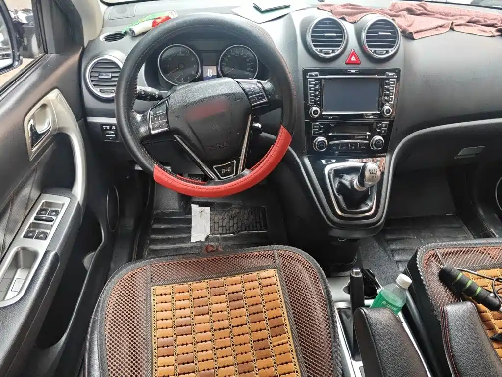 Photo 11 - Haval H6