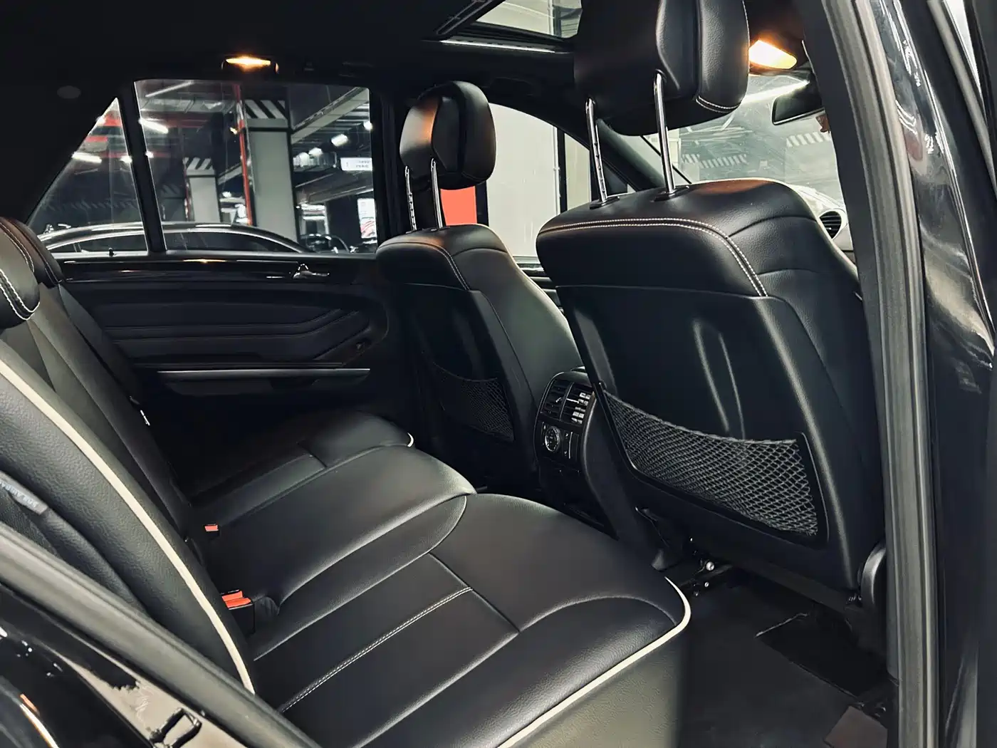 Mercedes-Benz M-Class 2010 ML 350 4MATIC Luxury Special Edition фото 31
