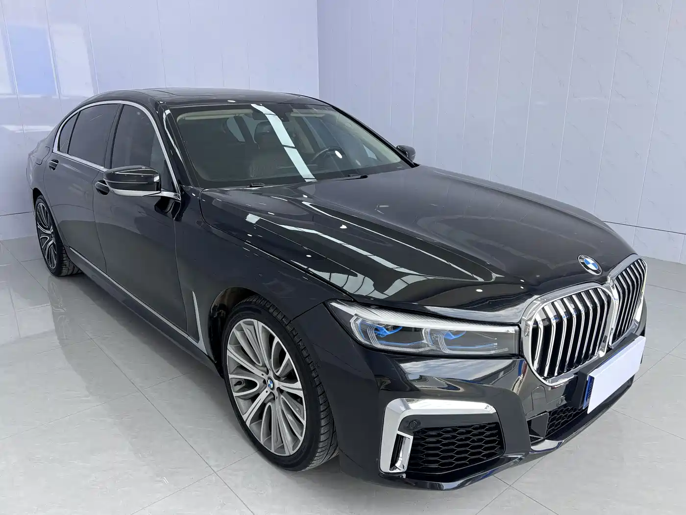 BMW 7 Series 2018 740Li Leading Type Excellence Package фото 6